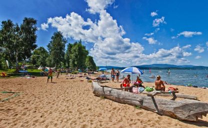Water sports and beach at Windy Point