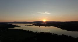 Schönen Sonntagabend aus Černá v Pošumaví, das erstmals…