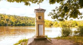 🌊 Confluence of the Vltava and Lužnice – where two rivers…